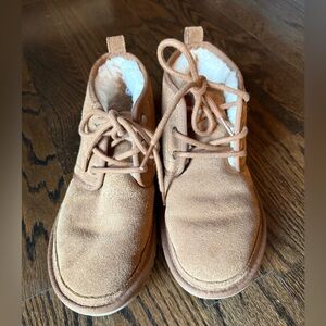 Ugg tie ankle boots in chestnut color